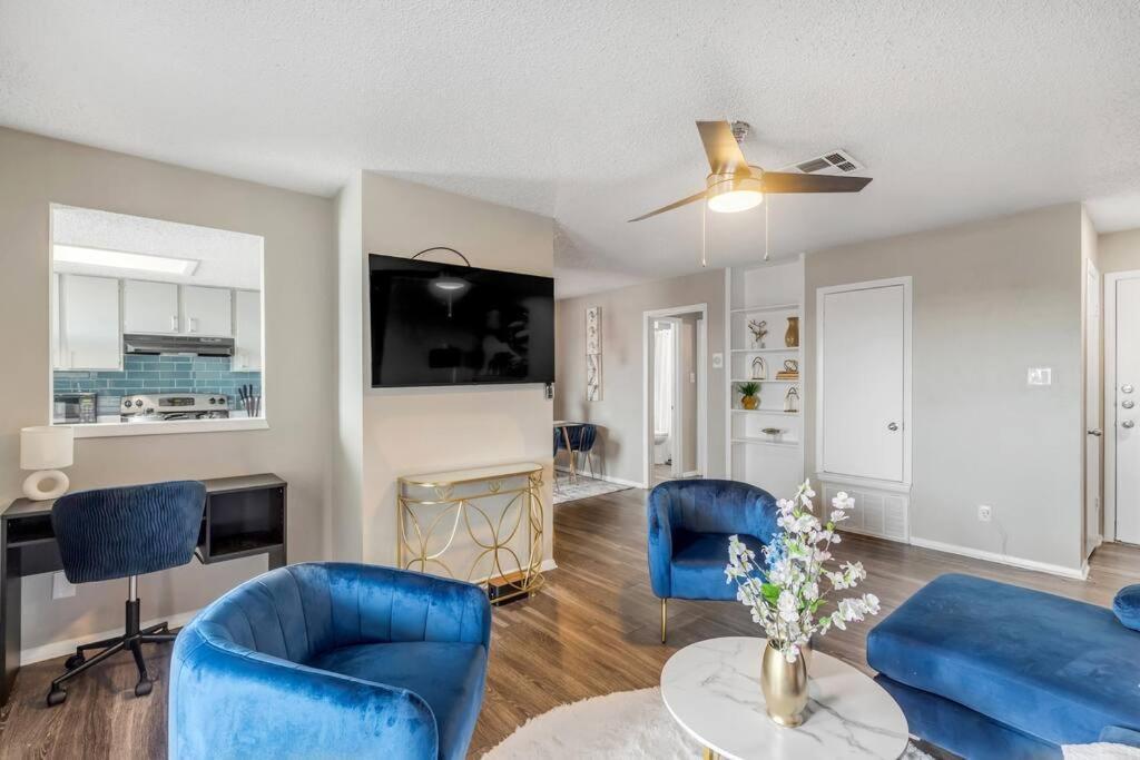 Self Check-In Free Parking Austin Skyline View Apartment Bagian luar foto
