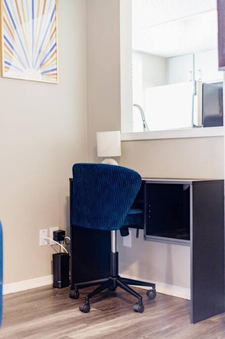 Self Check-In Free Parking Austin Skyline View Apartment Bagian luar foto