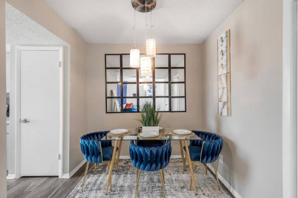 Self Check-In Free Parking Austin Skyline View Apartment Bagian luar foto